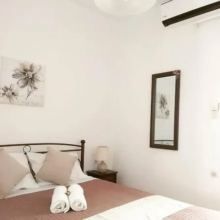 Archo's Place-best Location In The Old Town Holiday home